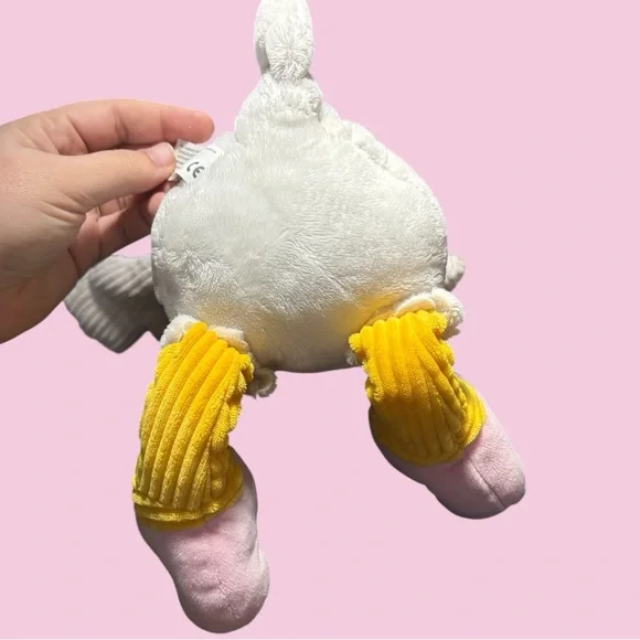 Disney Daisy Duck Scentsy Buddy Plush 20" | Scentsy Kids Stuffed Animal - Picture 8 of 10